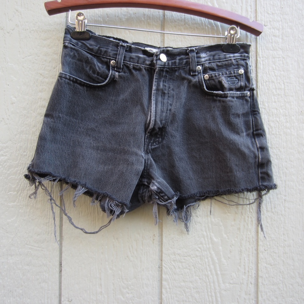 Harley-Davidson Jean Shorts womens W 29 x L 13 Black Distressed Y2K Thrashed